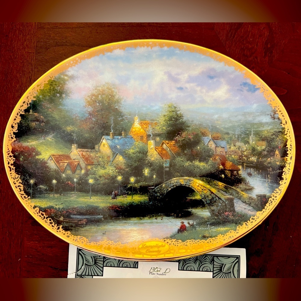 Thomas Kinkade Lamplight county. TK Lamplight village collection